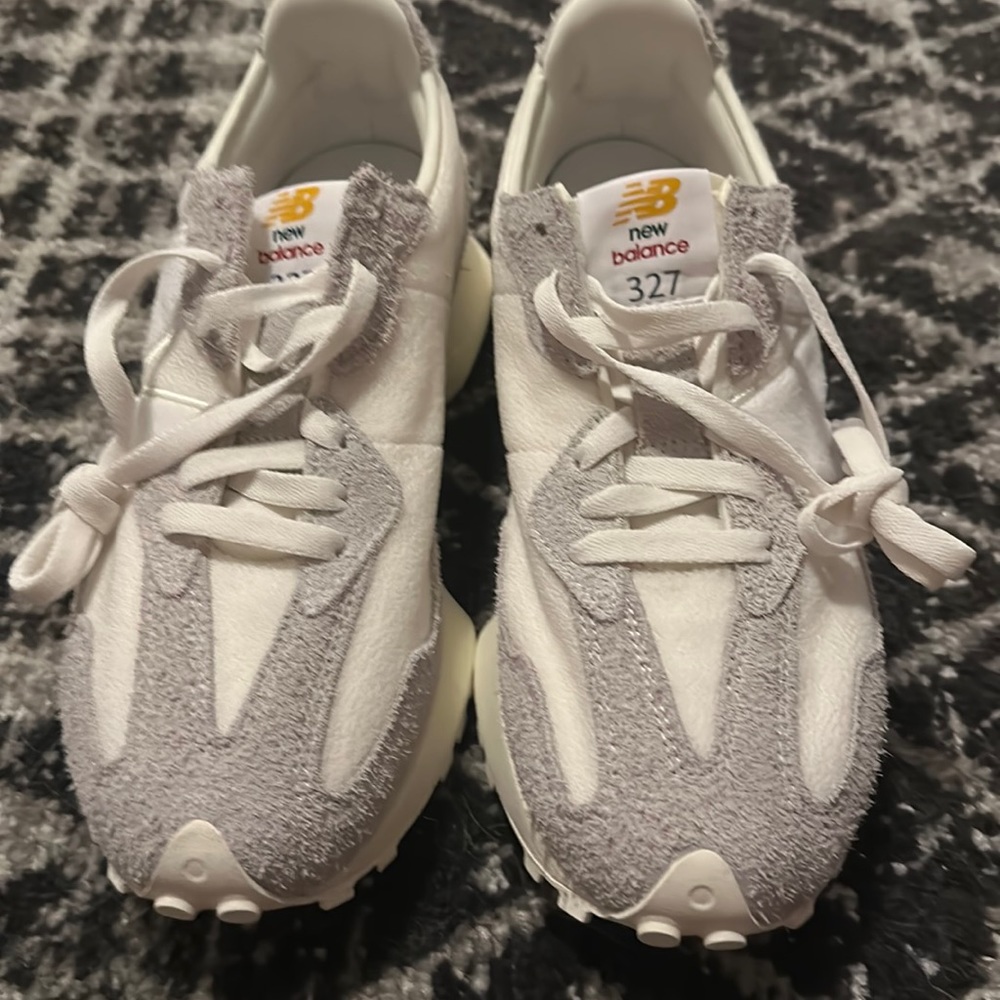 New balance 327 retros